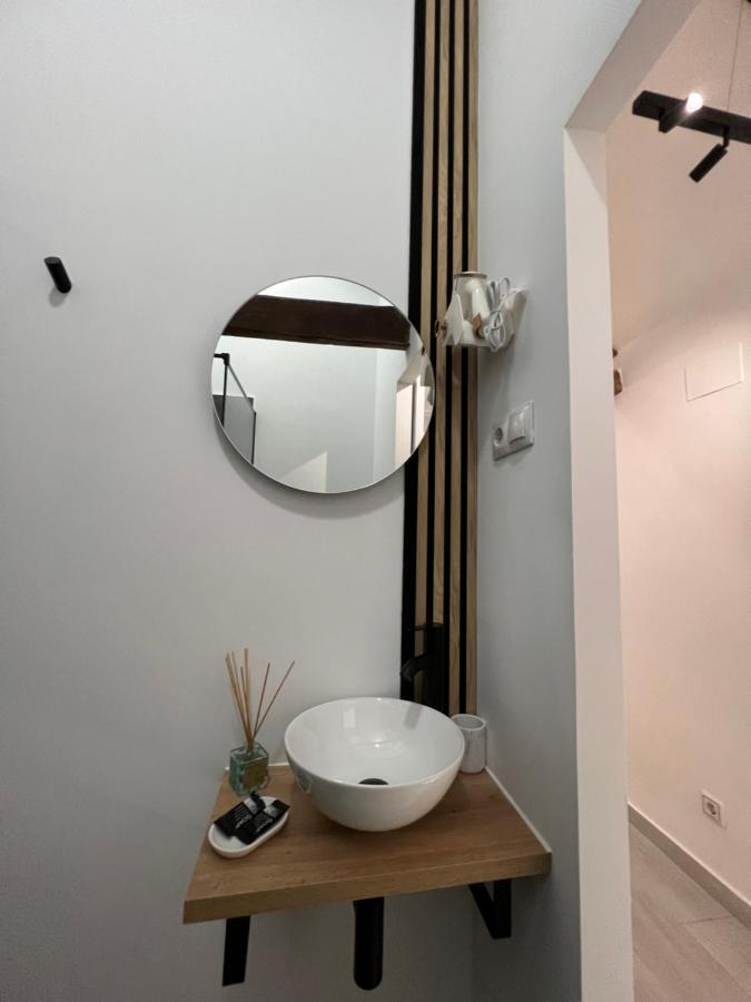 Suites Chic Cozy Herencia ภายนอก รูปภาพ